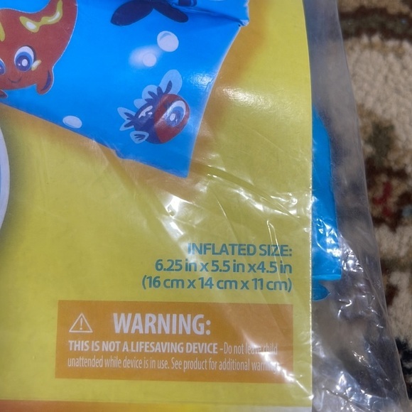 2 inflatable armbands for kids - Picture 5 of 9